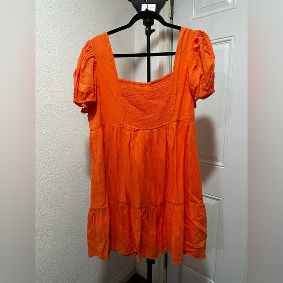 ORANGE DRESS - Picture 2 of 3